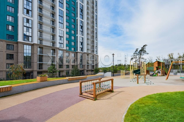 
   Продам 3-комнатную, 71.3 м², Сухарная ул, 109

. Фото 51.
