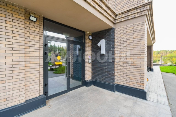 
   Продам 3-комнатную, 71.3 м², Сухарная ул, 109

. Фото 55.