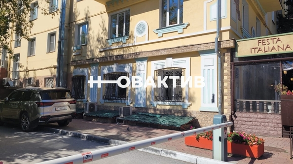 
   Сдам офис, 147.4 м², Серебренниковская ул, 9

. Фото 1.