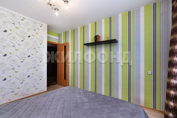 
  Продается 3-комн. квартира, 62.5 м², Ленинградская ул, д. 182
. Фото 6.
