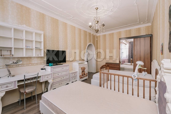 
   Продам дом, 394.2 м², Новосибирск

. Фото 16.