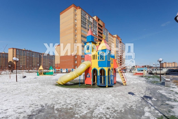 
   Продам студию, 25.7 м², Романтиков ул, 8/1

. Фото 23.