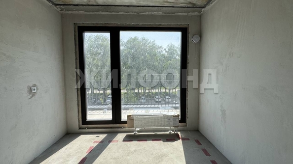 
  Продается 3-комн. квартира, 90 м², 3-й микрорайон, д. 1
. Фото 5.