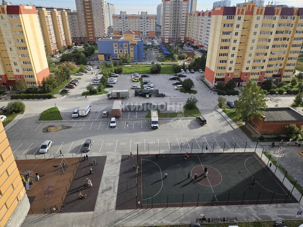 
   Продам 1-комнатную, 39.6 м², Виктора Уса ул, 1/1

. Фото 17.