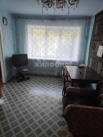 
   Продам 2-комнатную, 42.1 м², Макаренко ул, 27/1

. Фото 3.