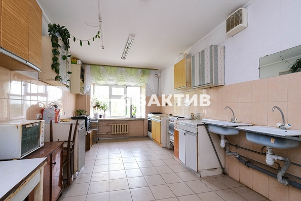 
   Продам комнату, 17 м², Ползунова ул, 35

. Фото 12.