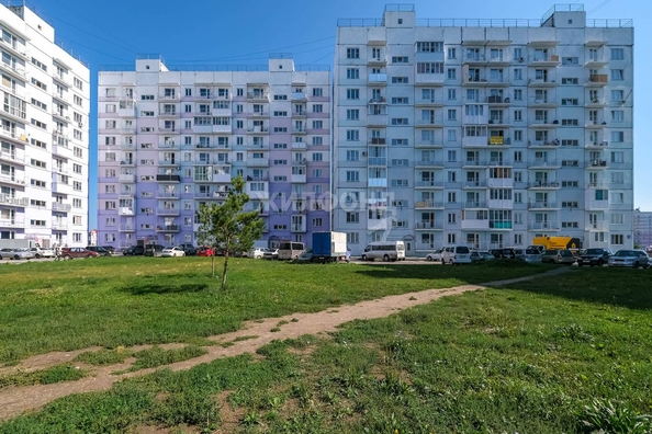 
   Продам 1-комнатную, 48.1 м², Александра Чистякова ул, 8

. Фото 14.