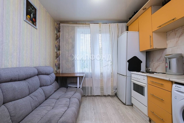 
   Продам 2-комнатную, 53 м², Чемская ул, 16

. Фото 2.