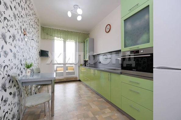 
   Продам 2-комнатную, 60 м², Кузьмы Минина ул, 9/1

. Фото 2.