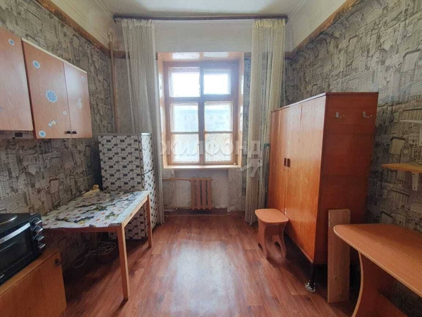 
   Продам комнату, 9.9 м², Ватутина ул, 4

. Фото 3.