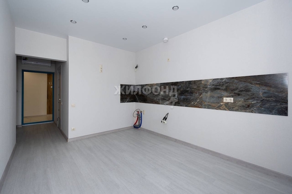 
   Продам 1-комнатную, 40 м², Аэропорт ул, 55/1

. Фото 8.