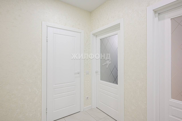 
   Продам 1-комнатную, 38 м², Закаменский мкр, 22

. Фото 12.