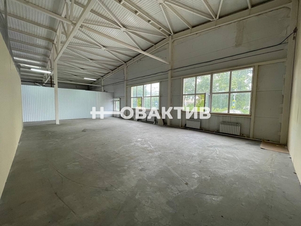 
  Сдается универсальное помещение, 96 м², Комарова ул, д. 8
. Фото 6.