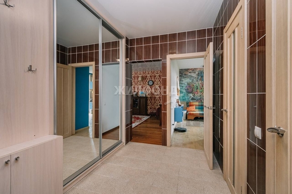 
   Продам 2-комнатную, 71.8 м², , 3

. Фото 15.