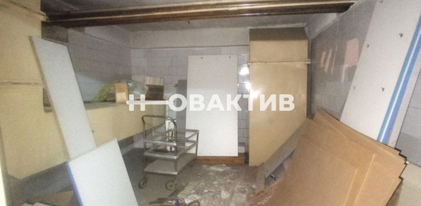 
   Продам помещение свободного назначения, 250 м², Объединения ул, 42

. Фото 11.