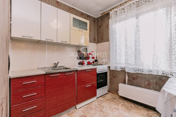 
   Продам 2-комнатную, 46 м², Немировича-Данченко ул, 141

. Фото 2.