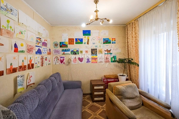 
   Продам 3-комнатную, 63.4 м², 2-й (4 мкр.) кв-л, 203

. Фото 9.