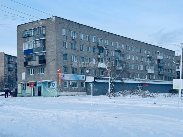 
   Продам 3-комнатную, 63.6 м², Молодежная ул, 13

. Фото 4.