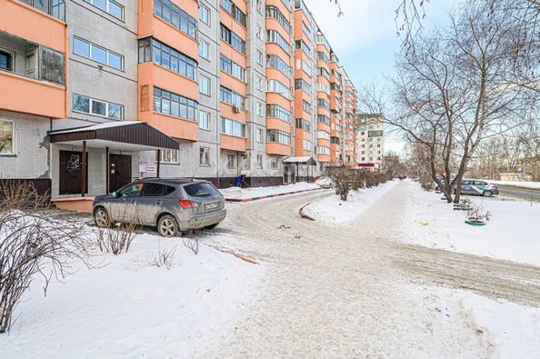 
   Продам комнату, 9.9 м², 9-й Гвардейской Дивизии ул, 1

. Фото 12.