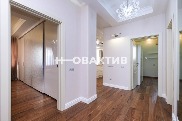 
   Продам 3-комнатную, 100.2 м², Чаплыгина ул, 93

. Фото 13.