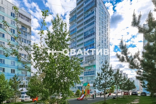 
   Продам 2-комнатную, 55.6 м², Татьяны Снежиной ул, 19

. Фото 27.