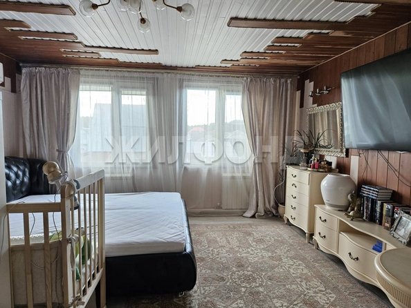 
   Продам дом, 210 м², Новосибирск

. Фото 1.