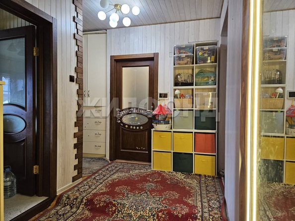
   Продам дом, 210 м², Новосибирск

. Фото 12.