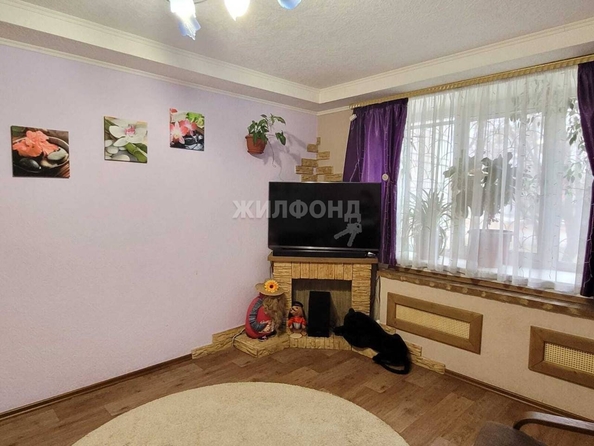 
   Продам 2-комнатную, 45.6 м², Титова ул, 198

. Фото 5.