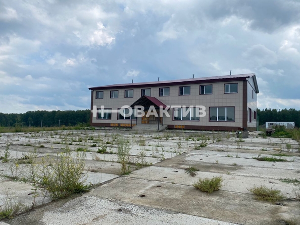 
   Продам помещение свободного назначения, 1000 м², Ленина ул, 1

. Фото 2.