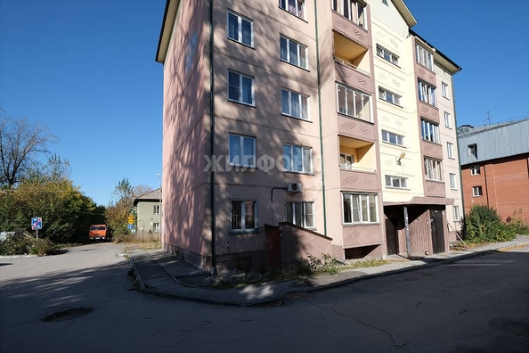 
   Продам 3-комнатную, 72.7 м², 2-я Ольховская ул, 3

. Фото 5.