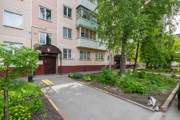 
   Продам 3-комнатную, 61 м², Гоголя ул, 184/1

. Фото 27.