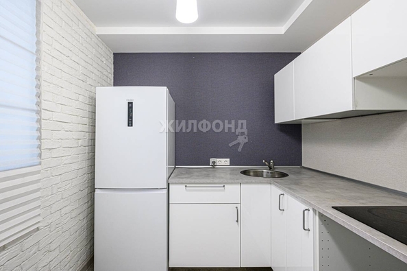 
   Продам студию, 30.5 м², Забалуева ул, 90

. Фото 9.