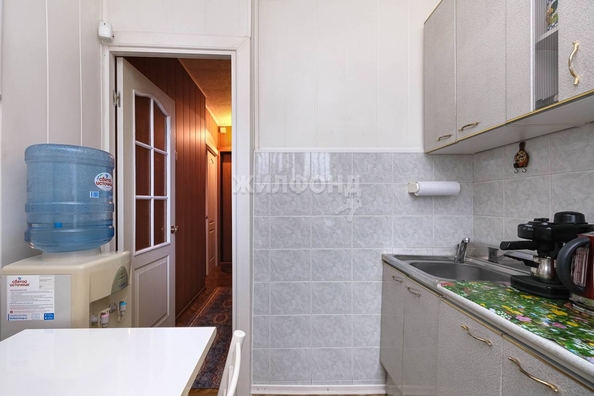 
   Продам 1-комнатную, 29.8 м², Кропоткина ул, 128/1

. Фото 12.