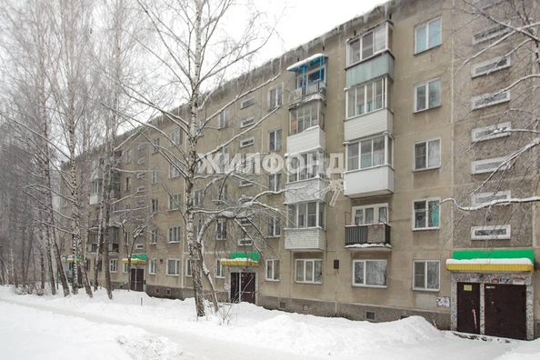 
   Продам 2-комнатную, 42.3 м², Доватора ул, 29

. Фото 6.