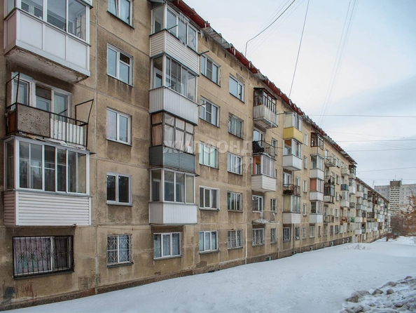 
   Продам 2-комнатную, 42.3 м², Доватора ул, 29

. Фото 23.