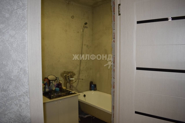 
   Продам 2-комнатную, 43.6 м², Забалуева ул, 96

. Фото 9.