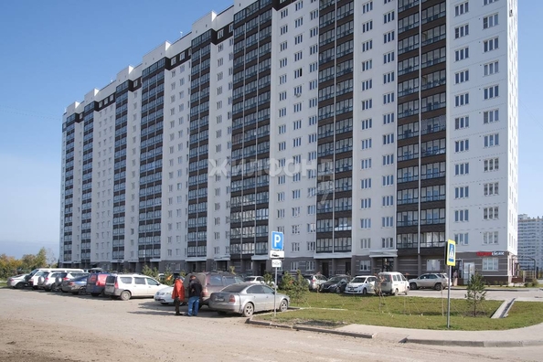 
   Продам 2-комнатную, 43.6 м², Забалуева ул, 96

. Фото 20.