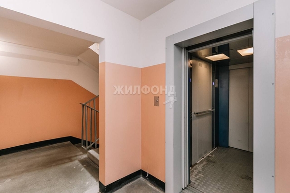 
   Продам 1-комнатную, 25.4 м², Дмитрия Шмонина ул, 4

. Фото 18.