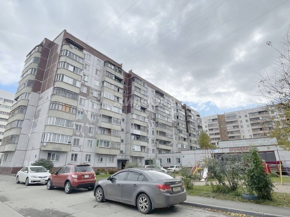 
   Продам 1-комнатную, 30 м², Зорге ул, 84

. Фото 4.