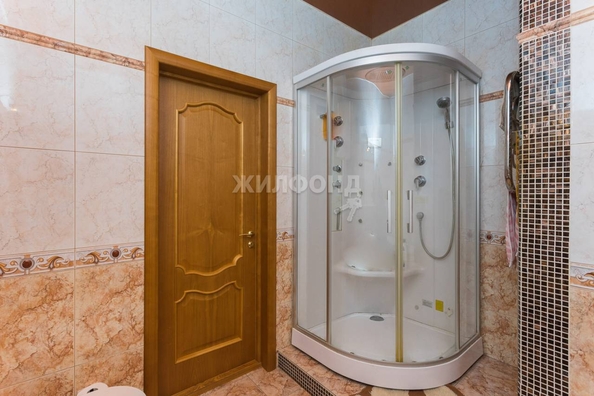 
   Продам 3-комнатную, 101 м², Вокзальная магистраль ул, 10

. Фото 11.