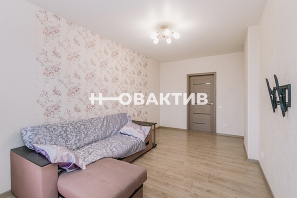 
   Продам 1-комнатную, 38 м², Северная ул, 13

. Фото 2.