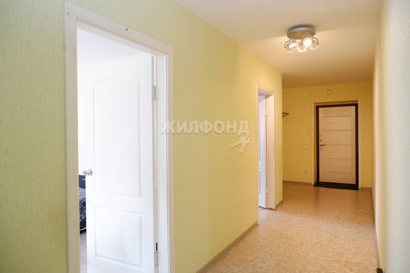 
   Продам 3-комнатную, 85.8 м², 2-й (4 мкр.) кв-л, 227

. Фото 6.