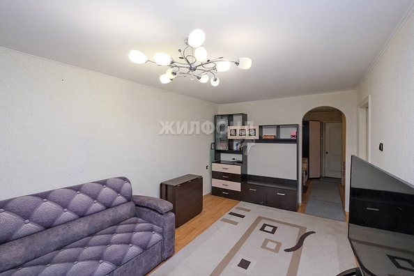 
   Продам 3-комнатную, 56.9 м², Дуси Ковальчук ул, 16

. Фото 2.