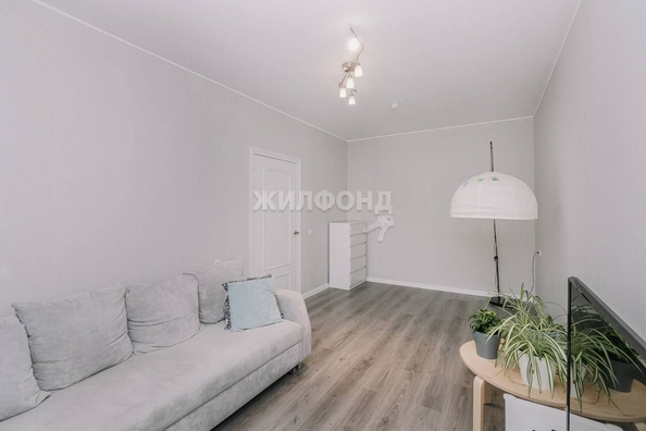 
   Продам 2-комнатную, 58.8 м², Дмитрия Шамшурина ул, 1

. Фото 12.