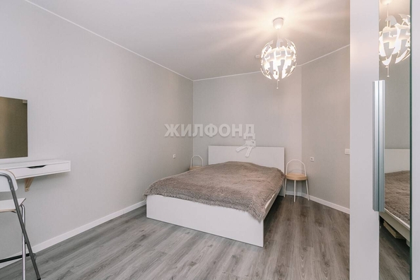 
   Продам 2-комнатную, 58.8 м², Дмитрия Шамшурина ул, 1

. Фото 14.