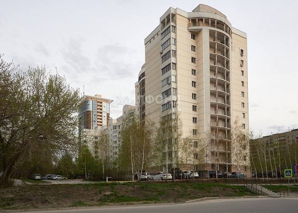 
   Продам 3-комнатную, 100 м², Кропоткина ул, 116/1

. Фото 18.