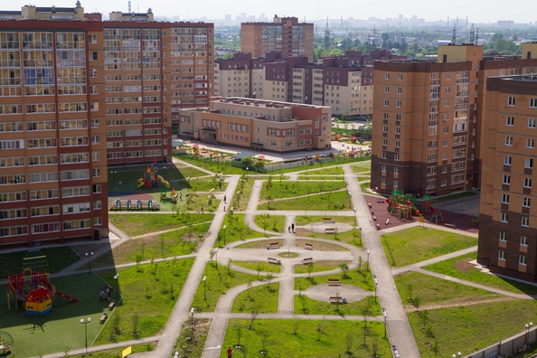 
   Продам 2-комнатную, 55.59 м², Юности ул, 9

. Фото 2.