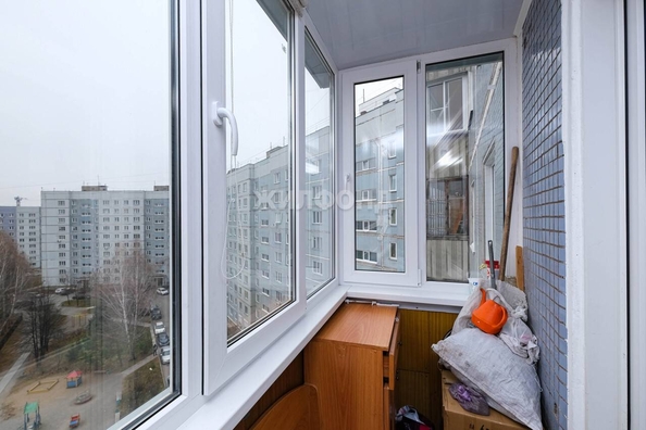 
   Продам 1-комнатную, 38.1 м², 2-й (4 мкр.) кв-л, 220

. Фото 9.