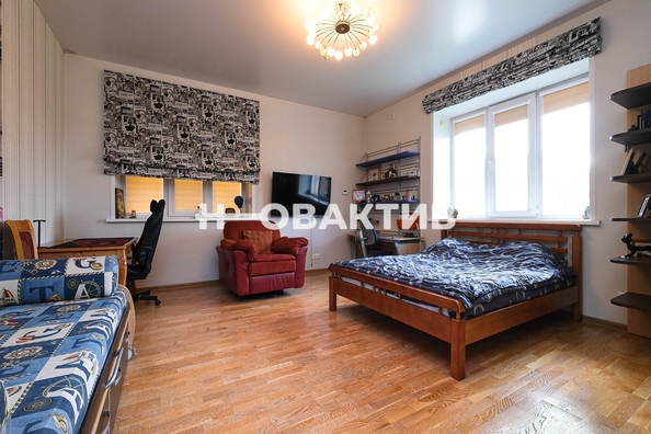 
   Продам коттедж, 404 м², Новосибирск

. Фото 20.