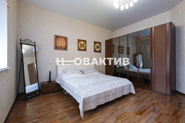 
   Продам коттедж, 404 м², Новосибирск

. Фото 21.